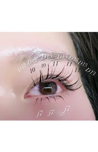 マツエク・マツパ FLY NAIL&Eyelash Salon 梅田店所属・YUKI FUKUMARUのマツエク・マツパデザイン