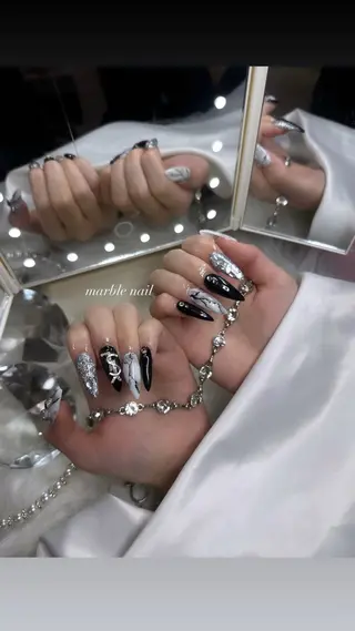 ネイル 加納 莉音のネイルデザイン