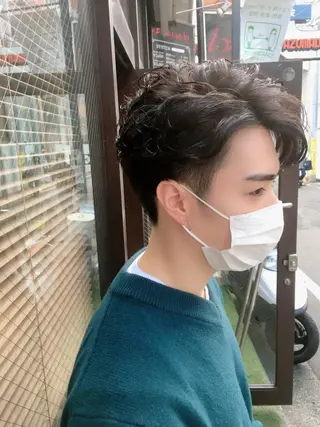 ショート 寺門 達也のヘアスタイル
