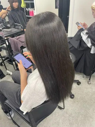 ロング カラー トレンド暖色ヘア🍒 miu🍒のヘアスタイル