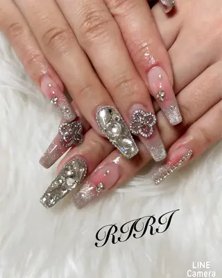 ネイル riri オーナーのネイルデザイン