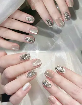 ミディアム めぐみのネイルサロン 惠のネイルデザイン