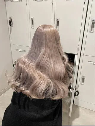 ロング カラー 顔まわりカット の達人のヘアスタイル