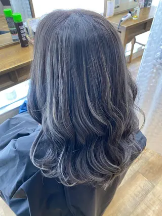 セミロング カラー ウルフ🐺/ボブ ハイトーン🌈/増田のヘアスタイル