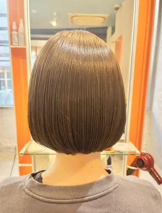 ミディアム カラー うしだ かおるのヘアスタイル