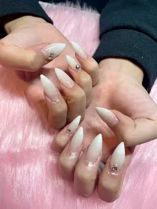 ネイル Nail ヌシん家 AKANEのネイルデザイン