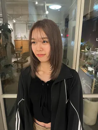 カラー 南部 綾音のヘアスタイル