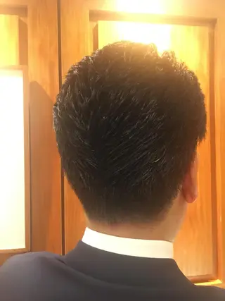 ショート カラー メンズ BARBER YAMAMICHI所属・山城 ゆきのエステ・リラクイメージ