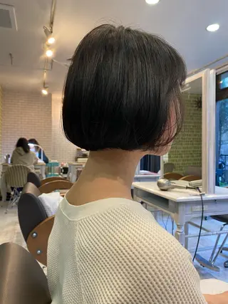 ミディアム 《酸性》矯正特化 SHIN亀井 真のヘアスタイル