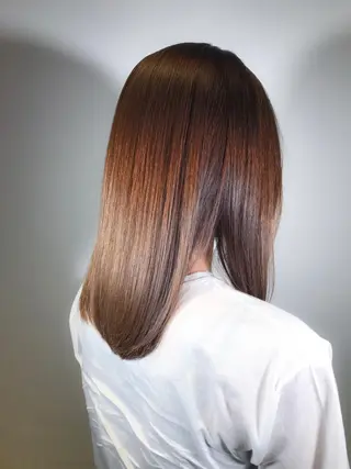 セミロング カラー BIANCO北堀江 AKANEのヘアスタイル