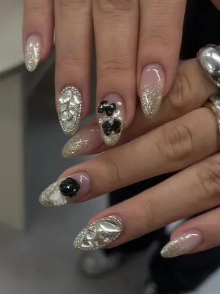 ネイル schon  本八幡店所属・Schon🫧 yuna🫧のネイルデザイン