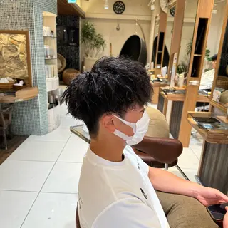 ショート カラー パーマ ヘアアレンジ メンズ シャドウパーマ 石見のヘアスタイル