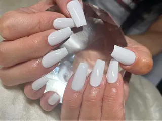 ネイル マツエク・マツパ アイブロウ Nail&eye Belire 新宿のネイルデザイン