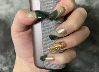 ネイル hohomi .のネイルデザイン