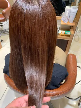 セミロング 新宿メンズパーマ メンズバレイヤージュのヘアスタイル