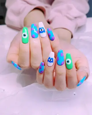 ネイル 長さだし専門店 M2 rikaのネイルデザイン