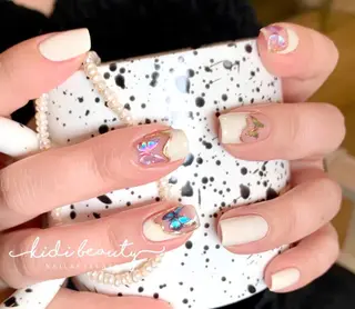 ネイル INF ネイルサロンのネイルデザイン