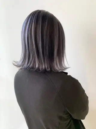 ミディアム カラー ヘアアレンジ 【公式】amble luxe池袋東口🩷のヘアスタイル