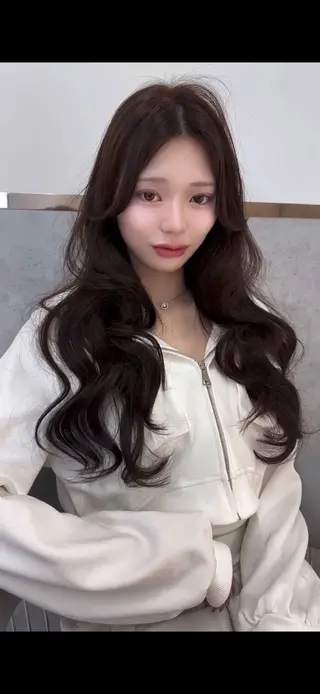 ロング カラー 【ブリーチなし】 吉村　清志のヘアスタイル