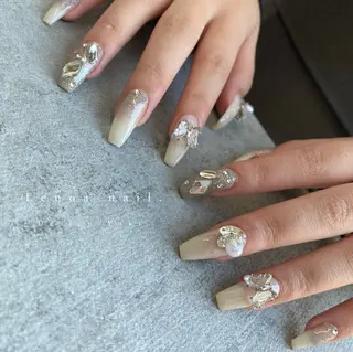 ネイル Lenoa Yukiのネイルデザイン