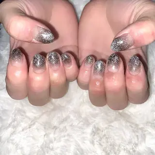 ネイル ネイルメゾン石川橋所属・ネイルメゾンスタッフ Mikuのネイルデザイン