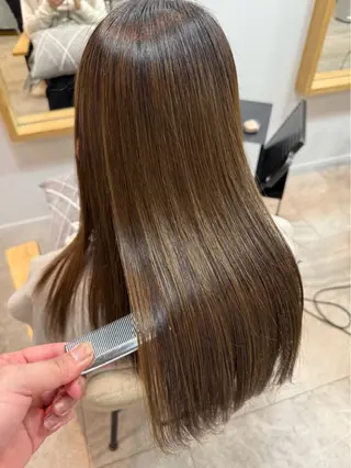 ロング パーマ 沢登 穂乃香のヘアスタイル