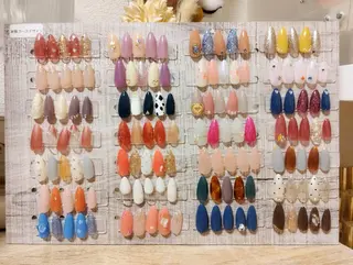 ネイル ＤI'A ネイルサロンのネイルデザイン