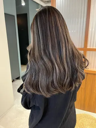 ロング カラー 【代表】高山 一真のヘアスタイル