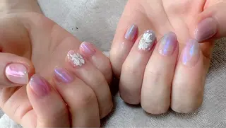 ネイル t. yoshizawaのネイルデザイン