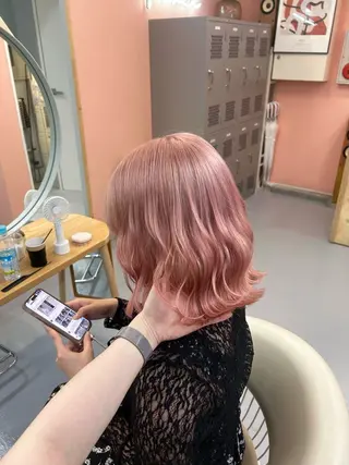 ミディアム カラー punel原宿所属・ダメージレスカラー /ひなののヘアスタイル