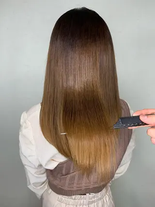 ミディアム カラー オリーブカラー 特化　　kaiのヘアスタイル