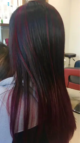 ロング カラー Astilbe所属・chichibu kasumiのヘアスタイル