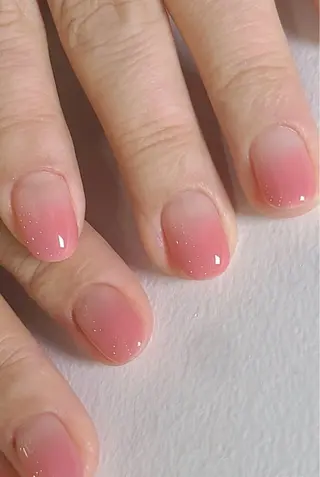 ネイル 高木 維麗絲のネイルデザイン