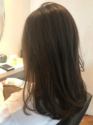 セミロング カラー 代官山/恵比寿所属・髪質改善/縮毛矯正 専門　代官山/恵比寿のヘアスタイル