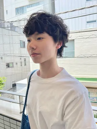 ショート パーマ メンズ BRIDGE所属・透明感カラー/パーマ hitomiのヘアスタイル