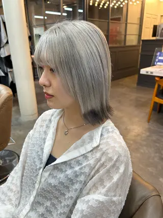カラー すずき さくやのヘアスタイル