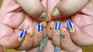 ネイル The Best Beauty受付担当のヘアスタイル