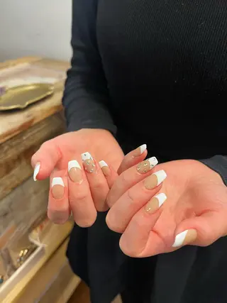 ネイル Nes.Nail所属・Miyagi Asamiのネイルデザイン