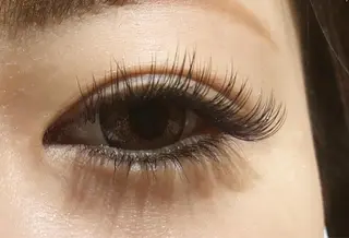 マツエク・マツパ Carat Eyelash&Eyebrow 市川店所属・時田 友美のマツエク・マツパデザイン