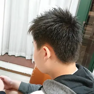 ショート メンズ ヘアーラウンジニコ所属・メンズのカットモデル 探してます🥺✨磯田のヘアスタイル