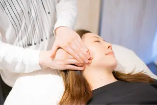 目黒/小顔/骨盤/ 美容鍼/美顔鍼/小林のエステ・リラクイメージ