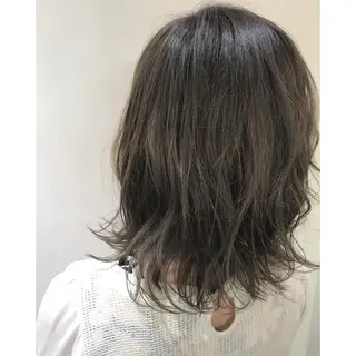 ミディアム カラー 坂西 春果のマツエク・マツパデザイン