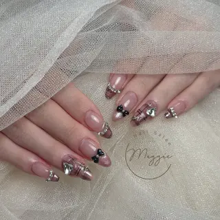 ネイル Maggie. Rのネイルデザイン