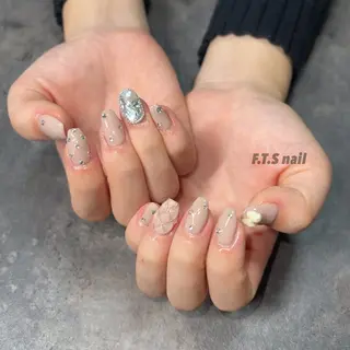 ネイル F.T.S nailのネイルデザイン