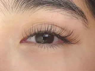 マツエク・マツパ SCENE by RADのヘアスタイル