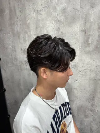 ショート パーマ メンズ 韓国風メンズ/毛流れ ヘアなら須田龍世のヘアスタイル