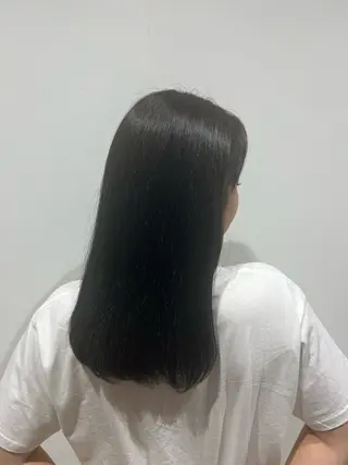 セミロング 久木元 結のヘアスタイル