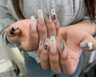 ネイル ゆず秋葉原 Vickyのネイルデザイン