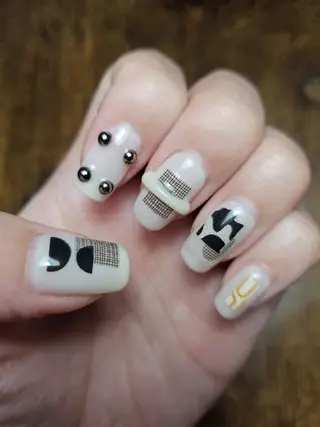 ネイル emust.nail   のネイルデザイン