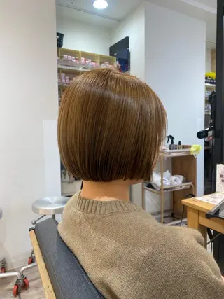 ショート h Blanche 丸山 稚葉のヘアスタイル